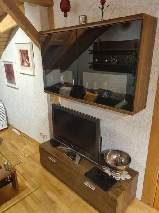 Gemuetliche Dachgeschosswohnung Érfurt Exterior foto
